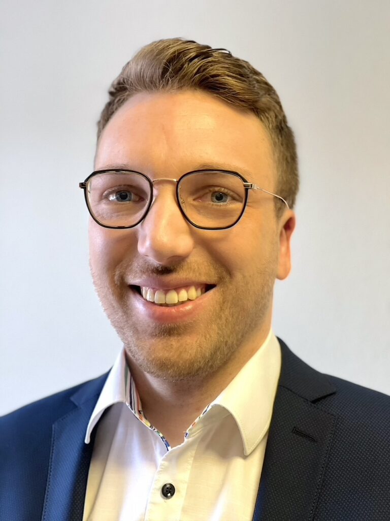 Kfz Gutachter Maximilian Fischer 2 768x1026